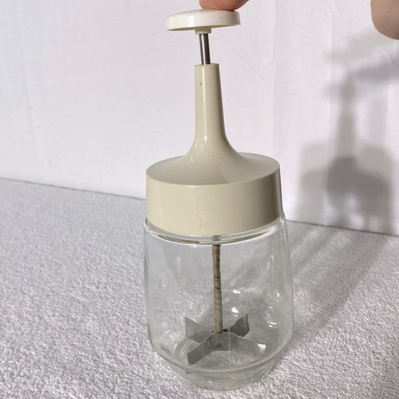 Vintage MCM Gemco Manual Spring Loaded Food Chopper - Picture 11 of 11